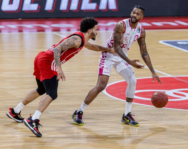 遥遥领先 遥遥领先