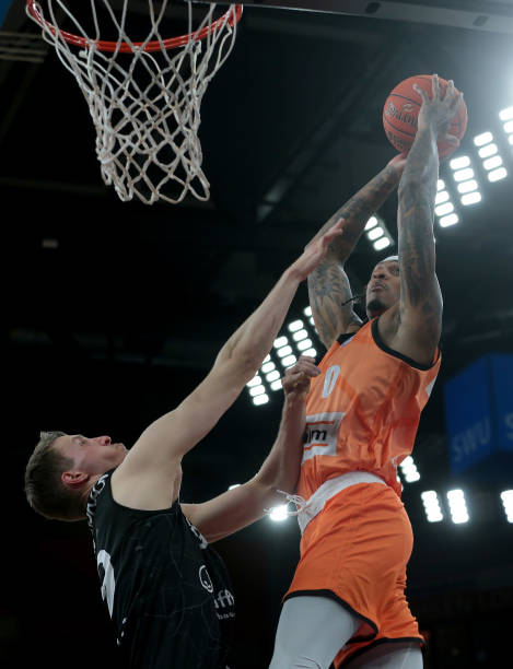 不仅展示了 不仅展示了