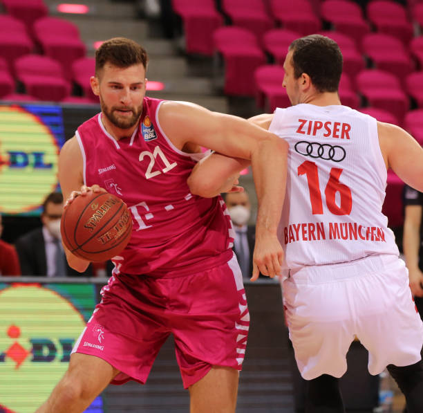 他以精准的 他以精准的